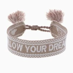 Engelsrufer Damen Stoffarmband Mit Stickerei FOLLOW YOUR DREAMS 3 Engelsrufer Damen Stoffarmband Mit Stickerei FOLLOW YOUR DREAMS -Engelsrufer Kette Verkäufe erb goodvibes fyd 2